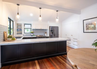 shaker profile kitchen