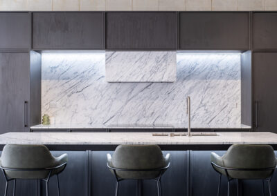 Sleek urban contemporary cabinetry, perfect for homes in Dutton Park.