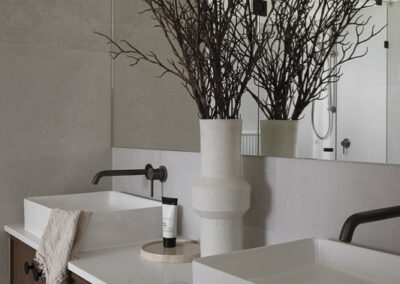 Sleek modern bespoke cabinetry, perfect for homes in Wavell Heights.