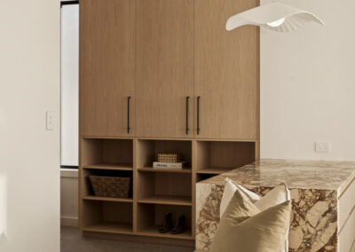 Custom cabinetry Tarragindi Brisbane featuring Polytec Blonde Oak Woodmatt kitchen joinery and stone benchtops.